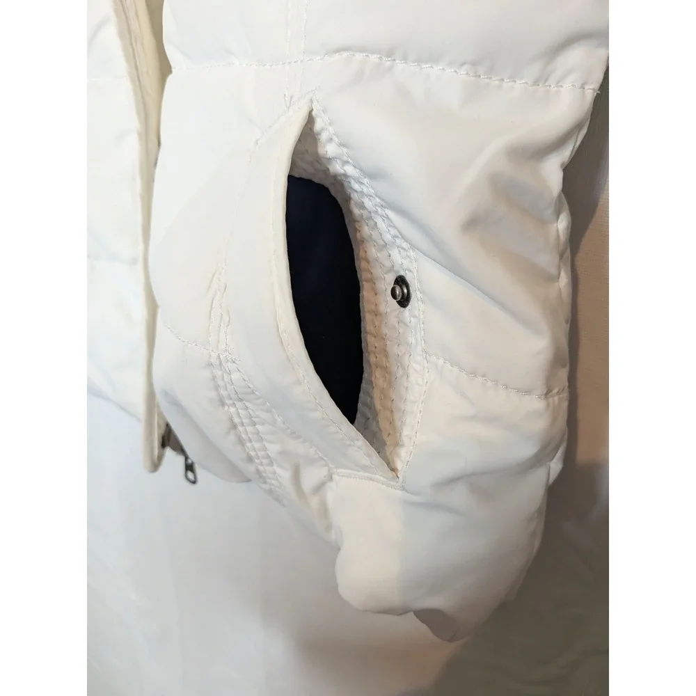 Vintage Y2K Abercrombie & Fitch White Preppy Short Puffer Jacket Medium Ski Coat